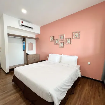 Roxy Sematan Beach Townhouse Deluxe 7 ,8 ,9, 10 ,11 ,12 Exterior photo