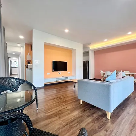 Roxy Sematan Beach Townhouse Deluxe 7 ,8 ,9, 10 ,11 ,12 Exterior photo