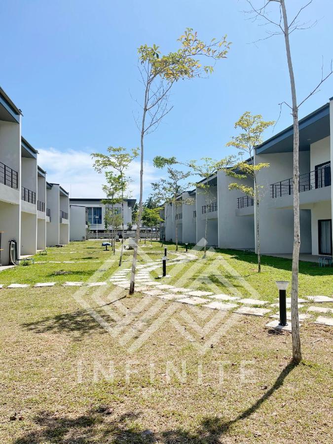 Roxy Townhouse Deluxe 7 ,8 ,9, 10 ,11 ,12 Holiday home