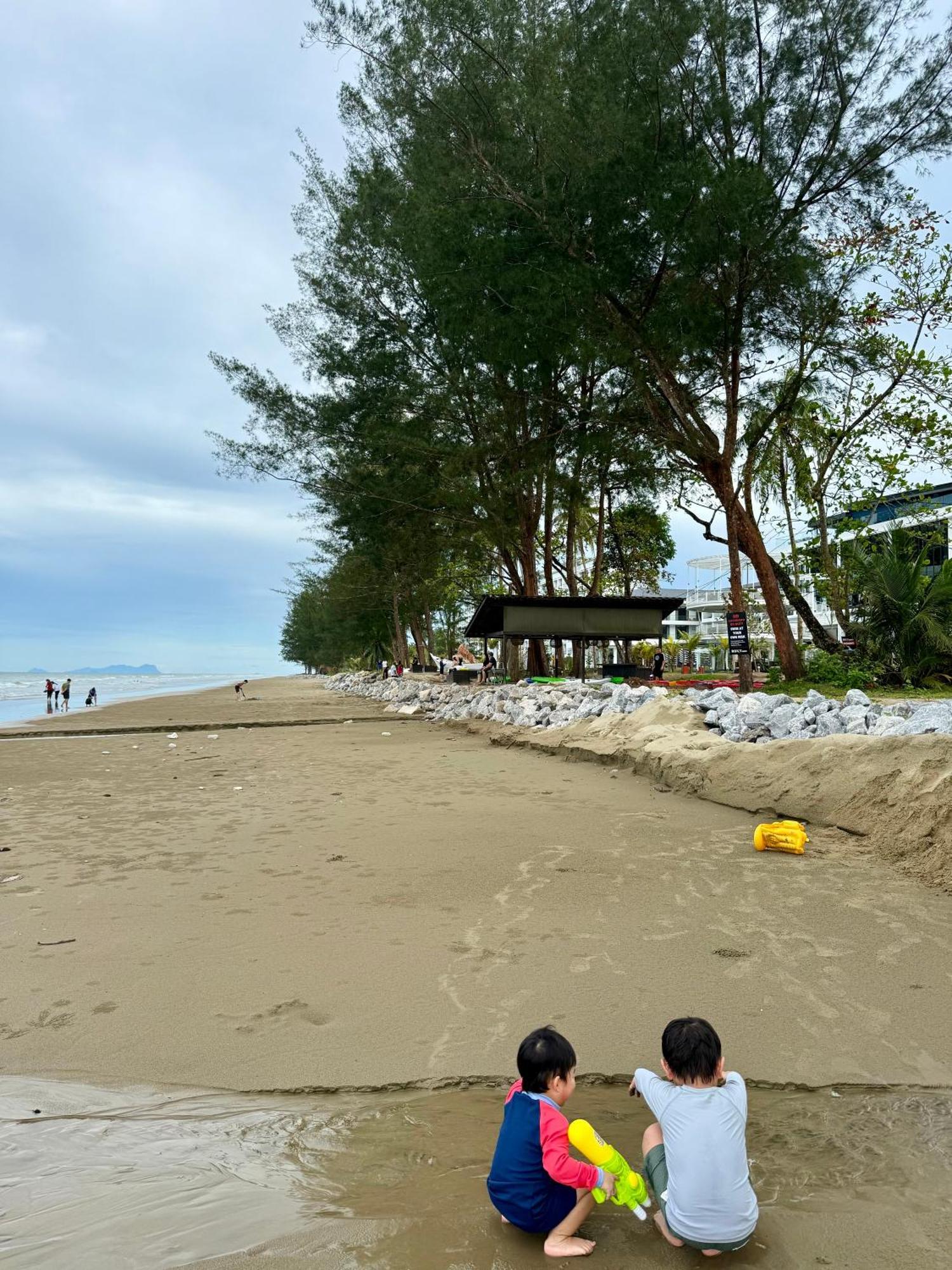 Rumah liburan Roxy Townhouse Deluxe 7 ,8 ,9, 10 ,11 ,12 Sematan